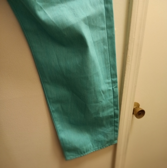 Pair of Levi's aqua blue pants, Size 40 x 30 - Picture 2 of 7